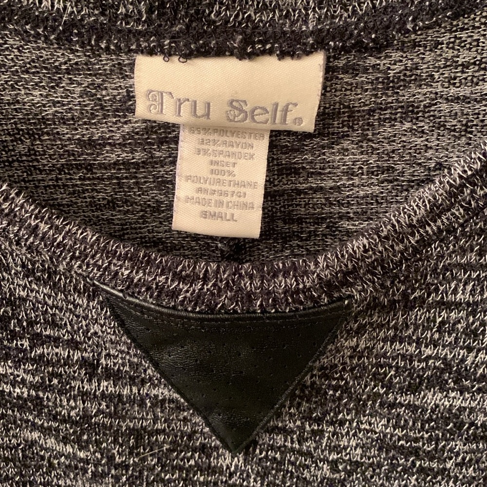💥Sweater💥 - Picture 4 of 4